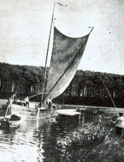 1890: Stecknitzkahn mit Sprietsegel bei Mölln