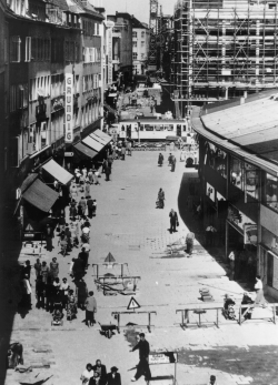 Ausbau der Holstenstraße zum Fußgängerbereich