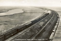 Mit Volldampf durch das Watt: Luftaufnahme des Sylter Photographen Pförtner von 1927