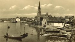Die Fischersiedlung Holm an der Schlei vor dem Dom